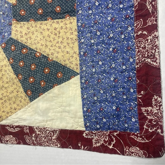 Vintage Patchwork Quilt with Floral Patterns pillow sham - Picture 4 of 13